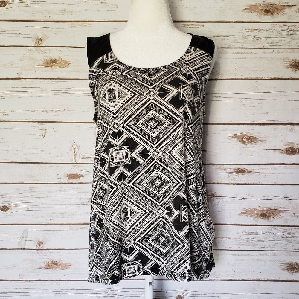 Mirrou Sleeveless Top